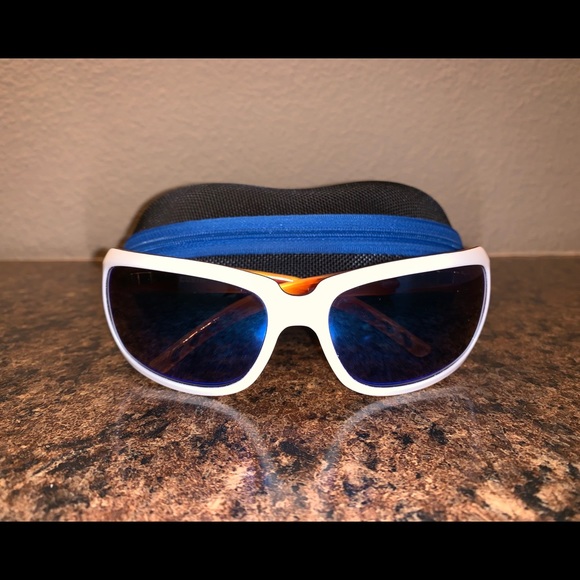 Costa Accessories - Costa Isabela Sunglasses